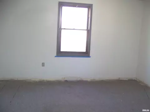 1237 N 14th St, Springfield, IL 62702 photo 5