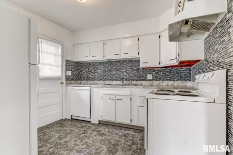 1617 N 19th St, Springfield, IL 62702 photo 11