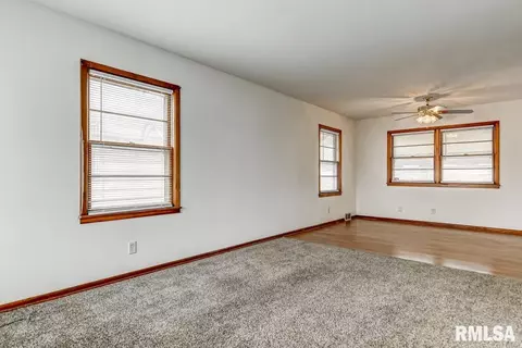 1617 N 19th St, Springfield, IL 62702 photo 6