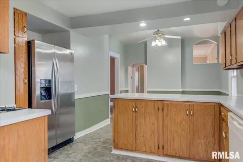 427 W Vine St, Springfield, IL 62704 photo 19