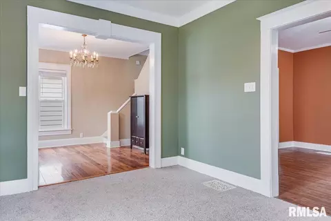 427 W Vine St, Springfield, IL 62704 photo 8
