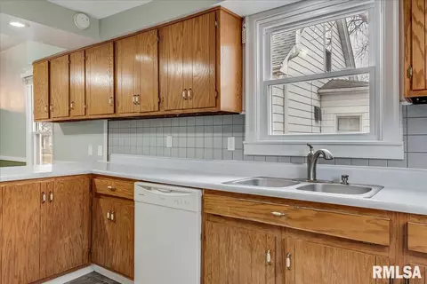 427 W Vine St, Springfield, IL 62704 photo 18