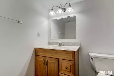 407 W Mason St, Springfield, IL 62702 photo 15