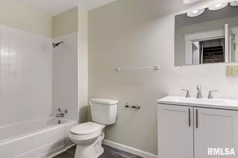 407 W Mason St, Springfield, IL 62702 photo 12