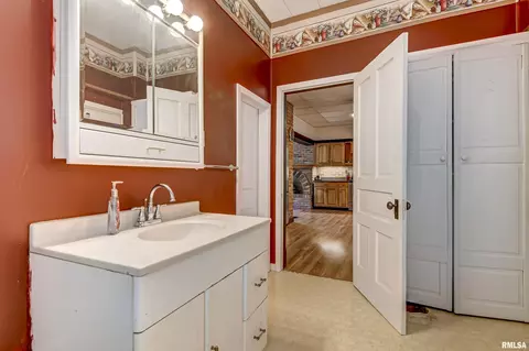 207 E Hargrave St, Athens, IL 62613 photo 41
