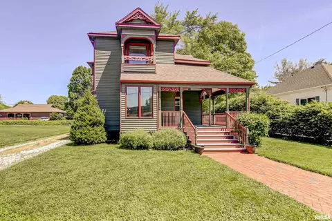 207 E Hargrave St, Athens, IL 62613 photo 5