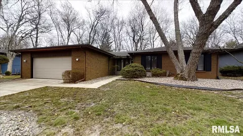 310 Brandywine Rd, Springfield, IL 62704 photo 1