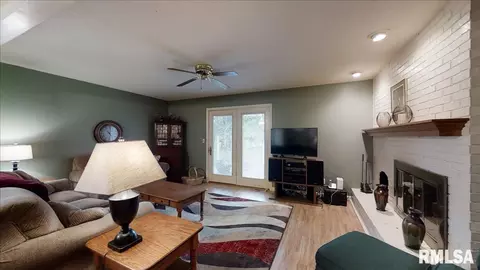 310 Brandywine Rd, Springfield, IL 62704 photo 5