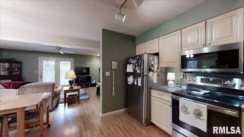 310 Brandywine Rd, Springfield, IL 62704 photo 10