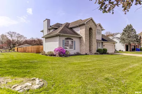 4000 Eagle Wing Rd, Springfield, IL 62711 photo 2