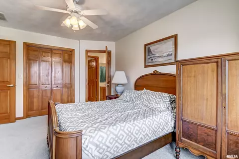 4000 Eagle Wing Rd, Springfield, IL 62711 photo 31