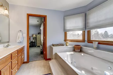 4000 Eagle Wing Rd, Springfield, IL 62711 photo 27