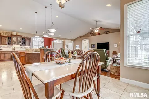 3600 Sandpiper Dr, Springfield, IL 62711 photo 9