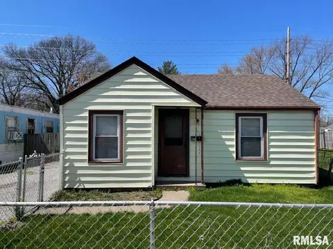 617 N Daniel Ave, Springfield, IL 62702 photo 1