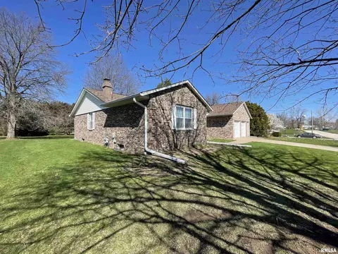 102 1st St, Alpha, IL 61413 photo 3
