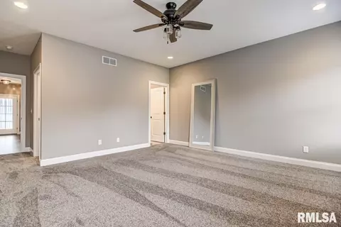 3205 Telford Dr, Springfield, IL 62711 photo 17