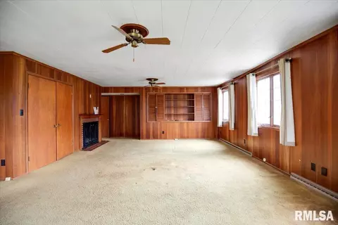 2131 Cherry Rd, Springfield, IL 62704 photo 5