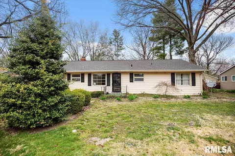 2131 Cherry Rd, Springfield, IL 62704 photo 1