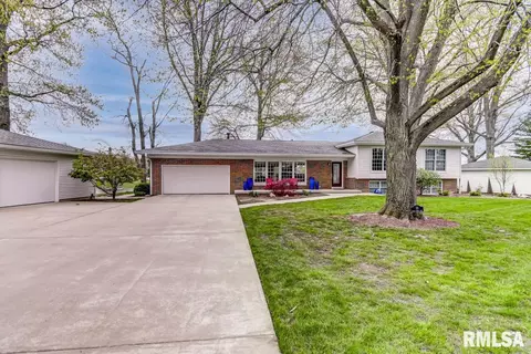 29 S Hazel Dell Ln, Springfield, IL 62712 photo 4