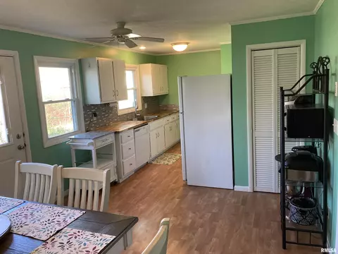 3509 Ivanhoe Dr, Springfield, IL 62703 photo 6