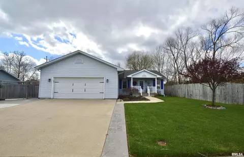 825 Knoll Pointe Pl, Springfield, IL 62703 photo 1