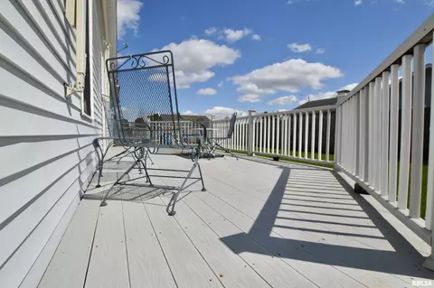 825 Knoll Pointe Pl, Springfield, IL 62703 photo 25
