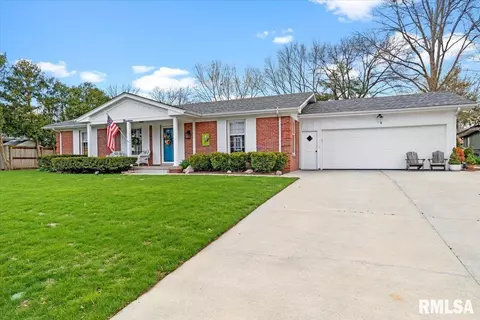 19 Pinehurst Dr, Springfield, IL 62704 photo 2