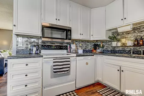 2752 Sandgate Rd, Springfield, IL 62702 photo 13
