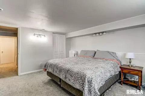 1812 Fairfield Dr, Springfield, IL 62702 photo 23