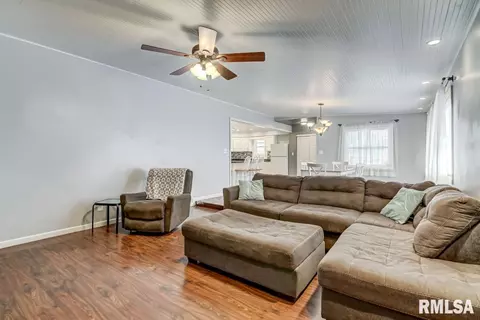 1812 Fairfield Dr, Springfield, IL 62702 photo 18