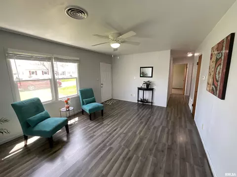 2327 Ramsey Ave, Springfield, IL 62702 photo 5