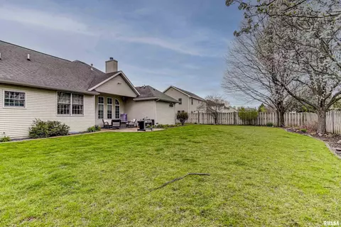 2406 Hampton Dr, Chatham, IL 62629 photo 47