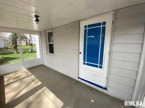 26 Walnut Street Ct, Springfield, IL 62704 photo 8