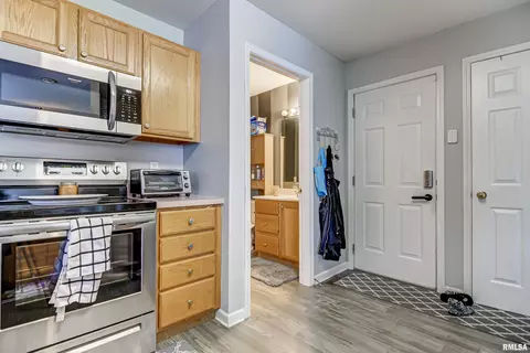 4433 Venetian Dr, Springfield, IL 62703 photo 9