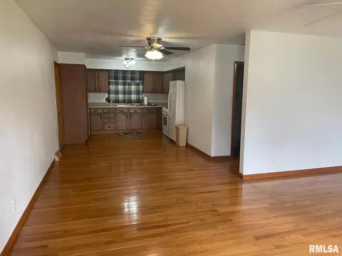 3136 Rita Ave, Springfield, IL 62703 photo 4