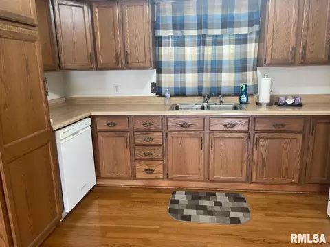 3136 Rita Ave, Springfield, IL 62703 photo 6