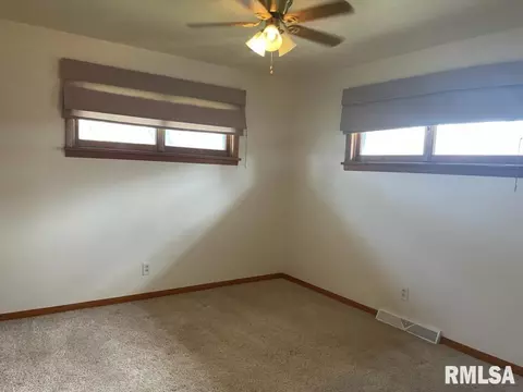 3136 Rita Ave, Springfield, IL 62703 photo 7