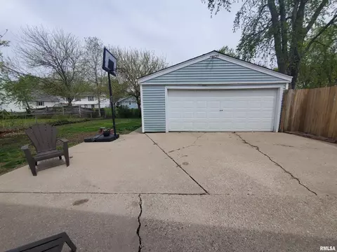 2305 Dunwich Dr, Springfield, IL 62702 photo 21