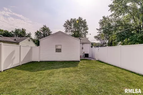 1701 N 20th St, Springfield, IL 62702 photo 21