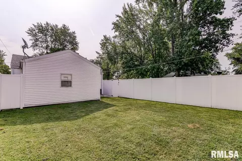1701 N 20th St, Springfield, IL 62702 photo 19