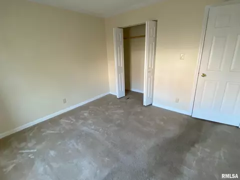 2557 W Monroe St, Springfield, IL 62704 photo 6