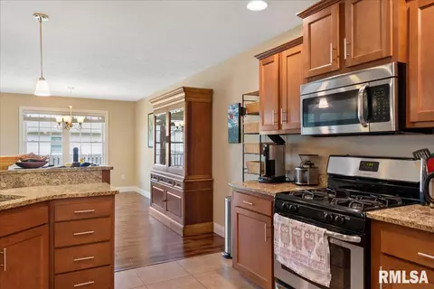 2907 Sandy Ln, Springfield, IL 62711 photo 13