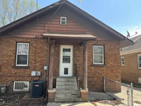 2409 S 6th St, Springfield, IL 62703 photo 3