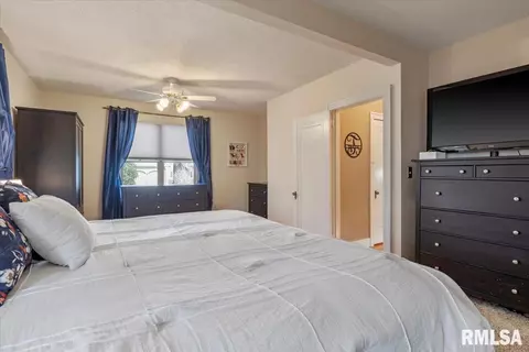 1130 W Vine St, Springfield, IL 62704 photo 30