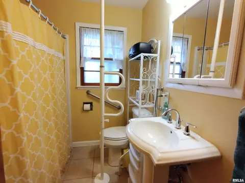 3306 Stanton Ave, Springfield, IL 62703 photo 11