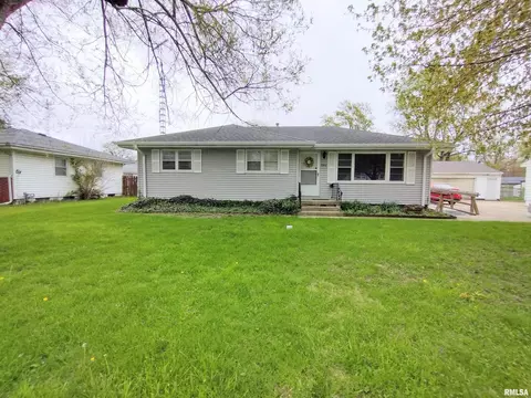3306 Stanton Ave, Springfield, IL 62703 photo 2