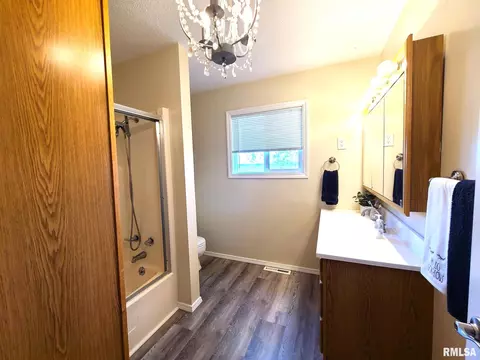 9 Westview Dr, Franklin, IL 62638 photo 13