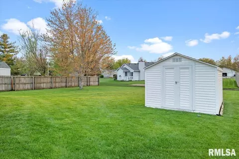 801 N Bitterroot Ct, Athens, IL 62613 photo 36