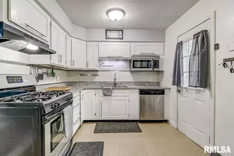 2234 Ramsey Rd, Springfield, IL 62702 photo 8