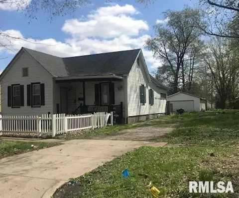 700 N 14th St, Springfield, IL 62702 photo 1